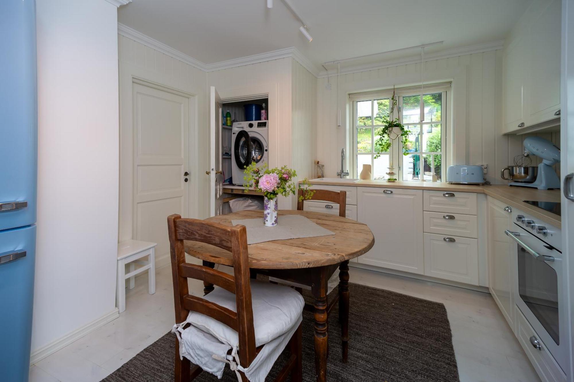 Historisk Sjarm - Moderne Komfort 10min Fra Appartamento